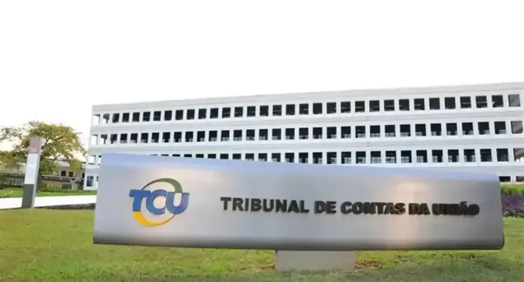 TCU propõe reajuste de gratificações após liberar penduricalhos