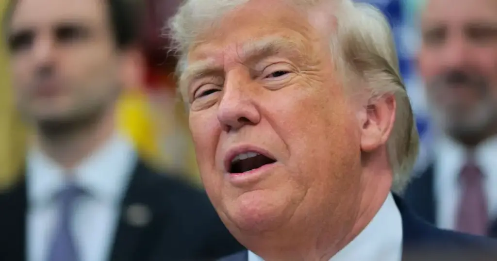 Governo Trump pede que Suprema Corte autorize restrições a voto por correio