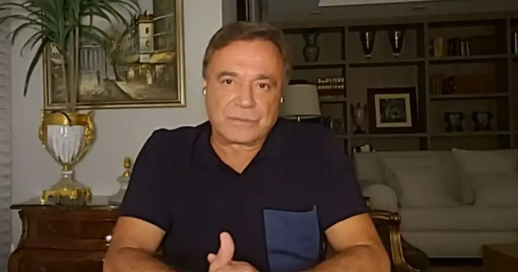 Álvaro Dias desiste de candidatura ao Senado pelo Paraná