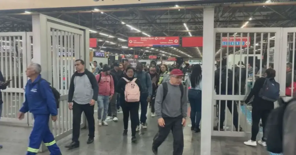 Em 2° dia de greve na CPTM, veja como estão as linhas nesta quarta (5)