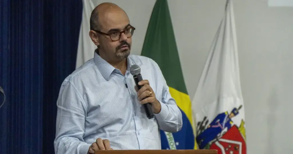 União-PP oficializa apoio à reeleição de Mateus Simões ao governo de MG
