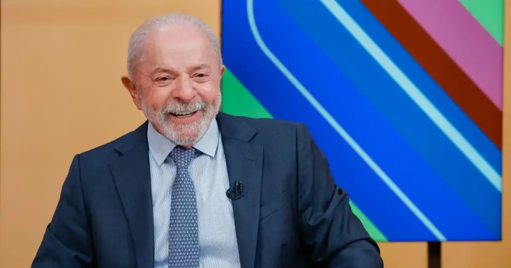 PT oficializa candidatura de Lula à reeleição ao Planalto neste domingo (2)