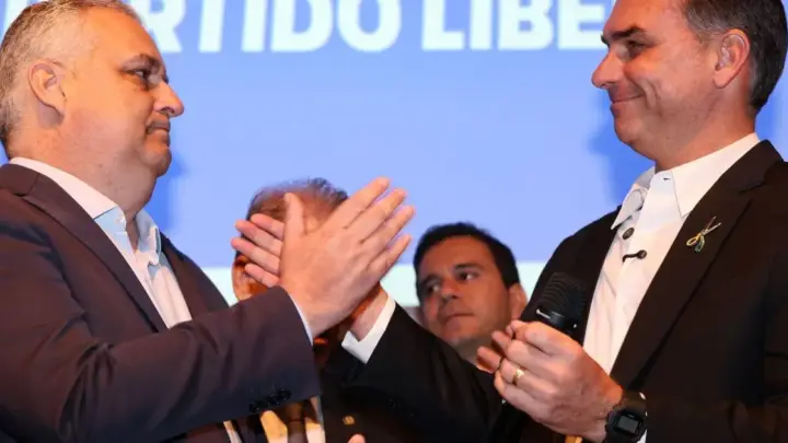 Flávio explica por que desistiu de vice mulher e escolheu Alfredo Gaspar