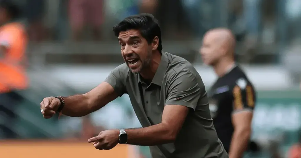 Abel reage à nota do Flamengo e cita arbitragem da final da Libertadores