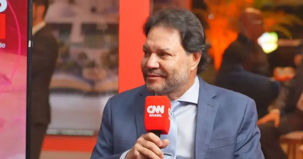 Especialista ao CNN Talks: Competitividade deve orientar licitação pública