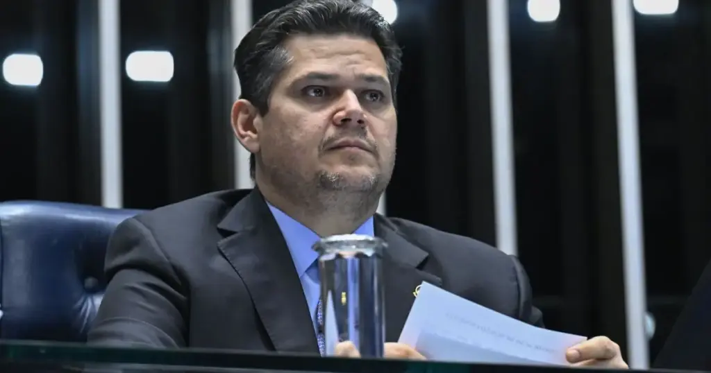 Alcolumbre sabe que Senado pode dar “passo à direita em 2027”, diz Arko
