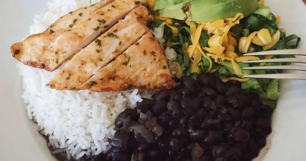 Arroz engorda? Especialistas e Dr. Kalil desmontam mitos sobre alimentação
