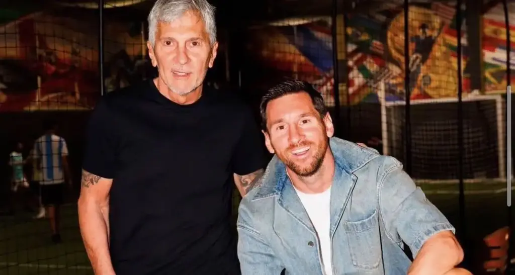 “Um abraço enorme para você”: CR7 se solidariza em post de Messi para o pai