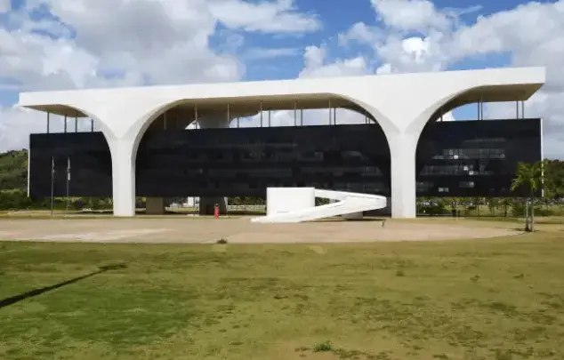 Quem são os candidatos a governador de Minas Gerais em 2026