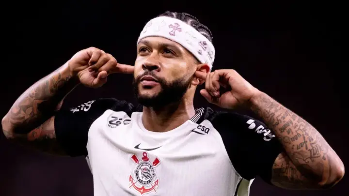 Corinthians avança, supera impasse e encaminha renovação de Memphis
