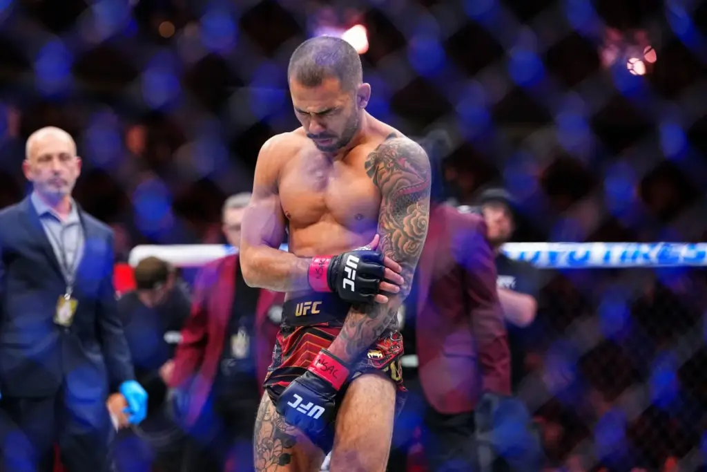 Alex Pantoja busca recuperar o cinturão: veja card completo do UFC 331
