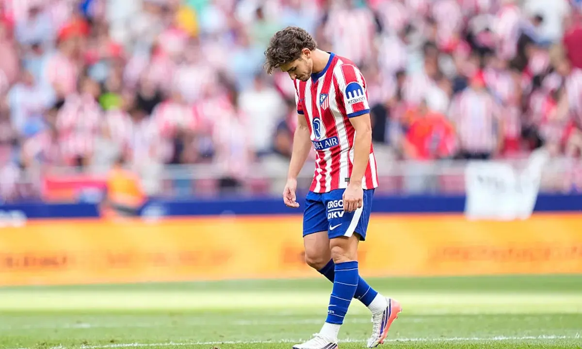 Álvarez é proibido de saudar torcida do Atlético após pedir para sair