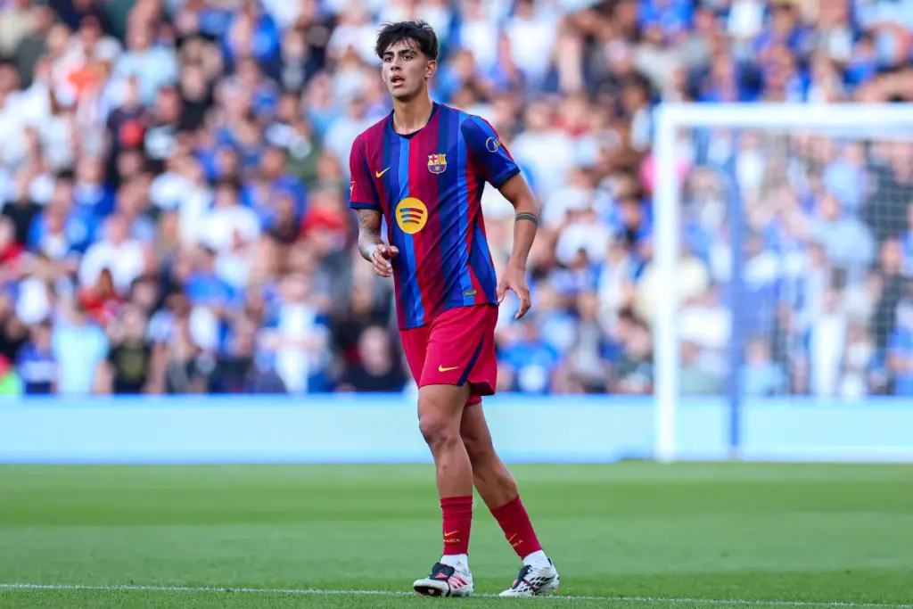 Aston Villa vai oferecer R$ 205 milhões por Bernal, joia do Barcelona