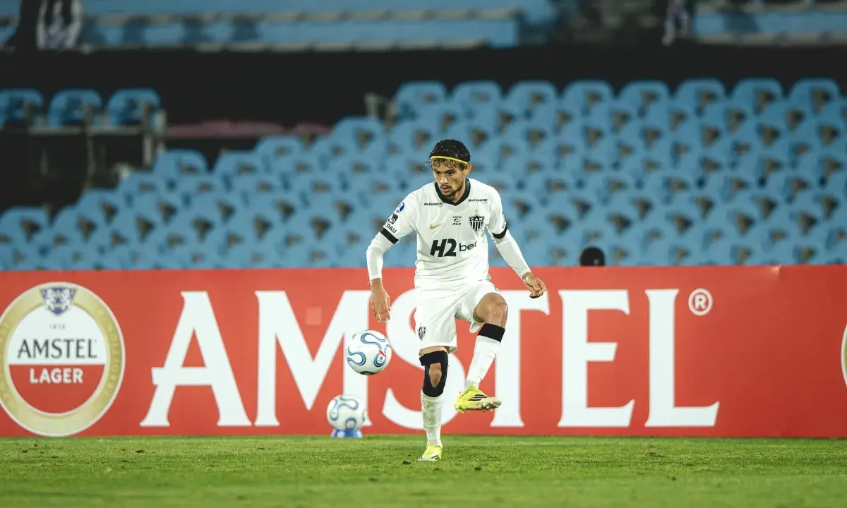 Atlético-MG confirma lesão de Gustavo Scarpa, que desfalca a equipe