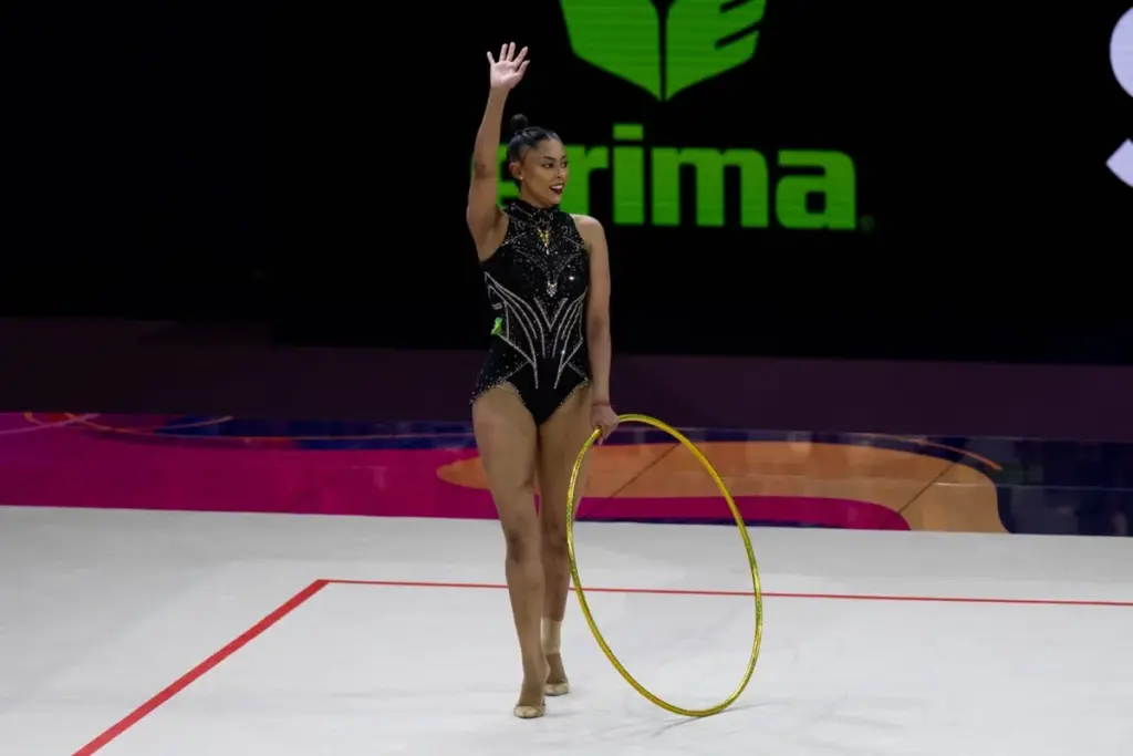 Babi Domingos sonha com final na Ginástica Rítmica: “Estou pronta”