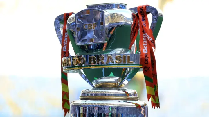 Com Inter x Corinthians, confira jogos da Copa do Brasil deste domingo