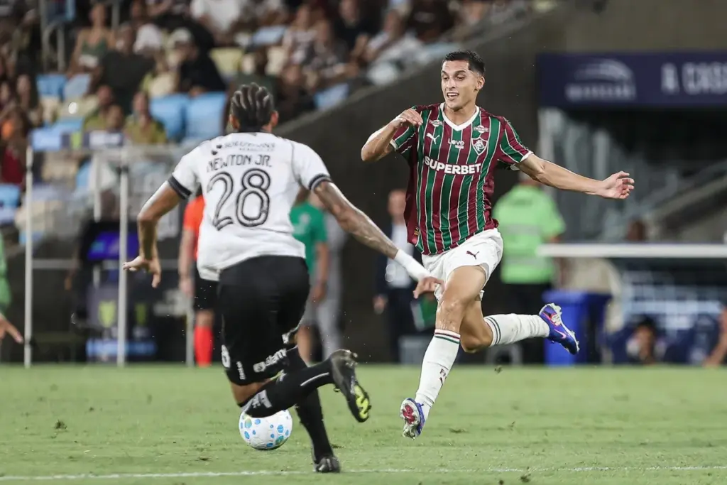 Confira onde assistir ao Clássico Vovô entre Botafogo e Fluminense