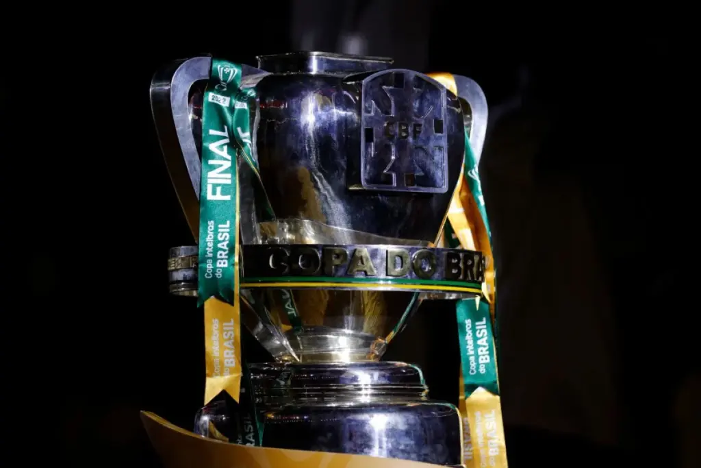 Copa do Brasil definirá dois classificados para as quartas nesta terça