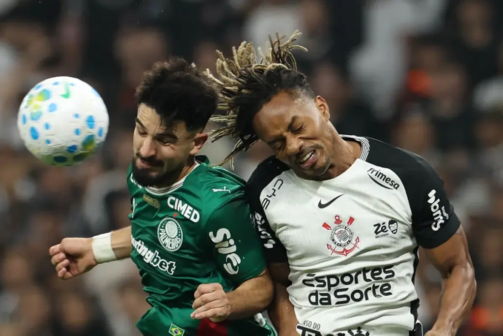 Corinthians parabeniza Palmeiras pelo aniversário de 112 anos
