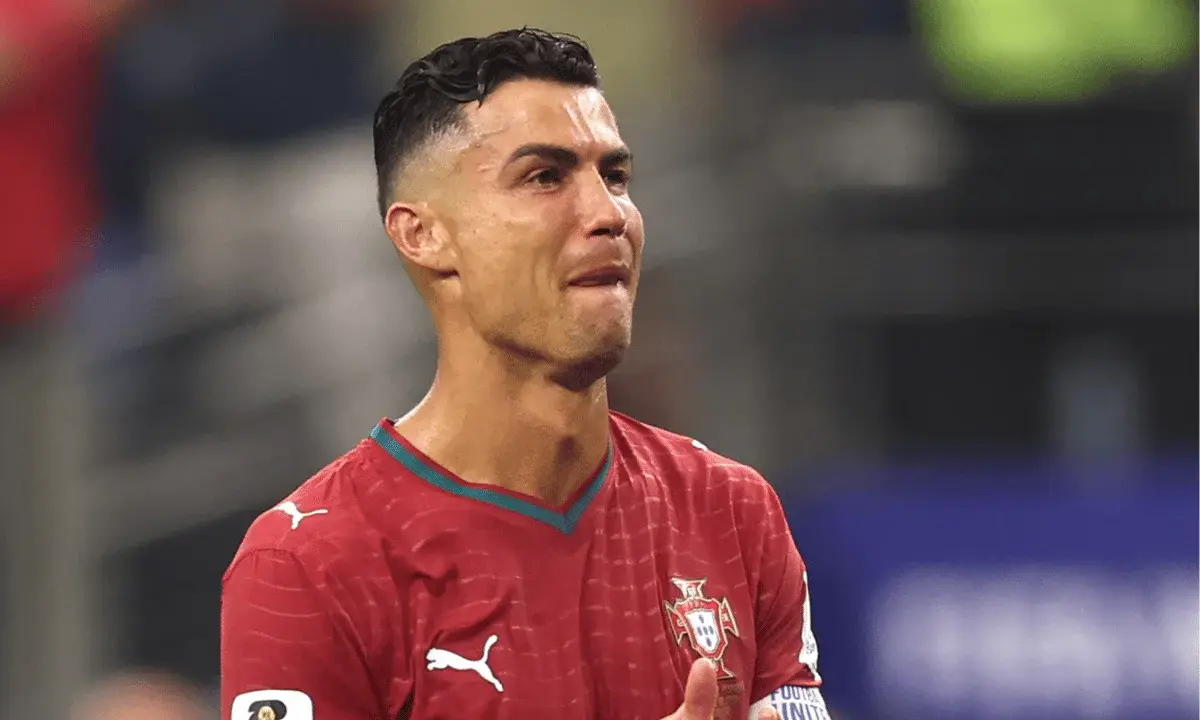 Cristiano Ronaldo sugere aposentadoria: "Provavelmente meu último ano"