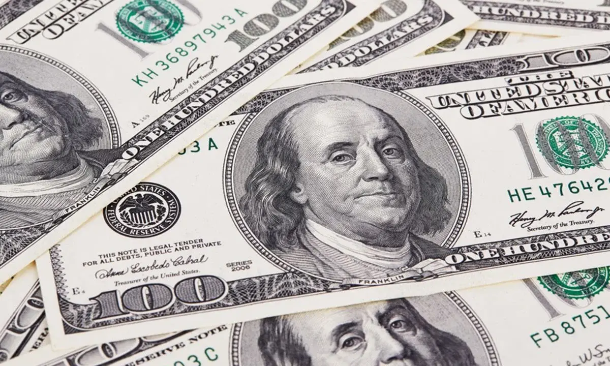 Dólar vai a R$ 5,21 com contra-ataque ao tarifaço e eleição. Bolsa cai