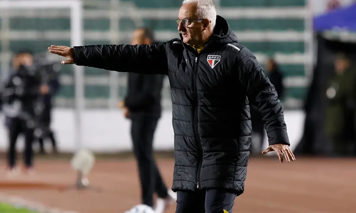 Dorival se diz satisfeito com empate do São Paulo na Sul-Americana