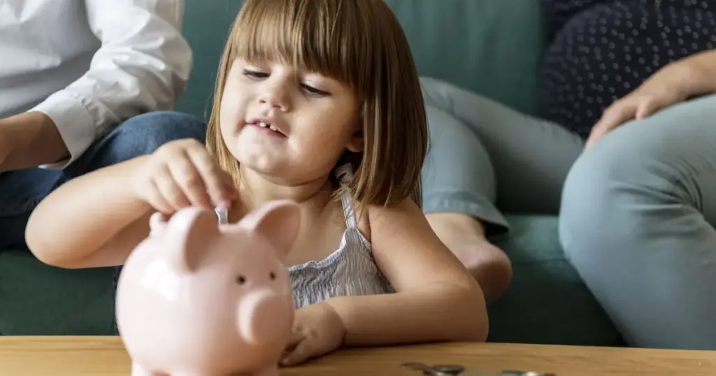 Educação financeira infantil: conheça os investimentos para crianças