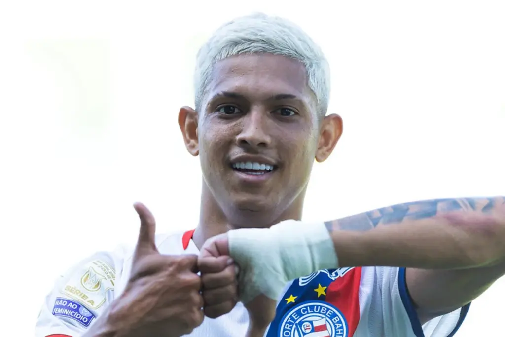 Em jogo de seis gols, Bahia e Chapecoense empatam na Arena Condá
