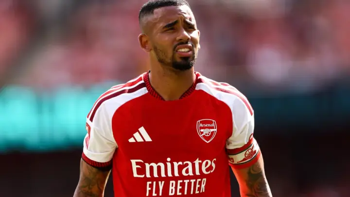Gabriel Jesus aceita deixar o Arsenal e prioriza o Napoli