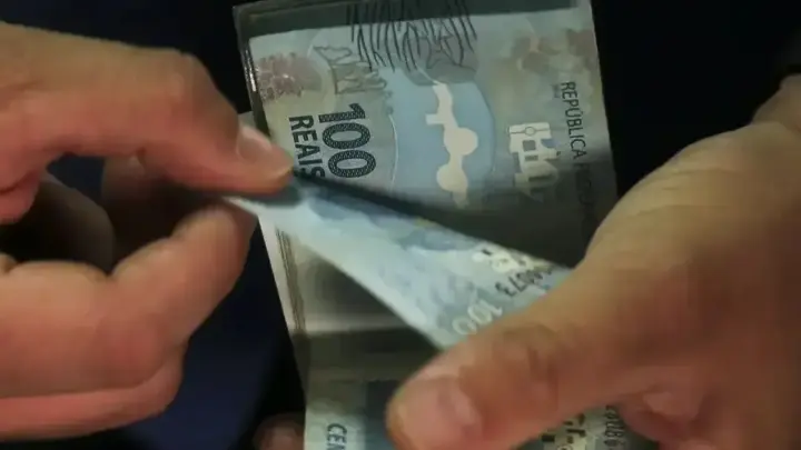 Governo divulga PLOA com salário-mínimo de R$ 1.741