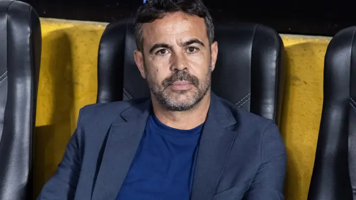Libertadores: Artur Jorge, do Cruzeiro, nunca perdeu para o Flamengo