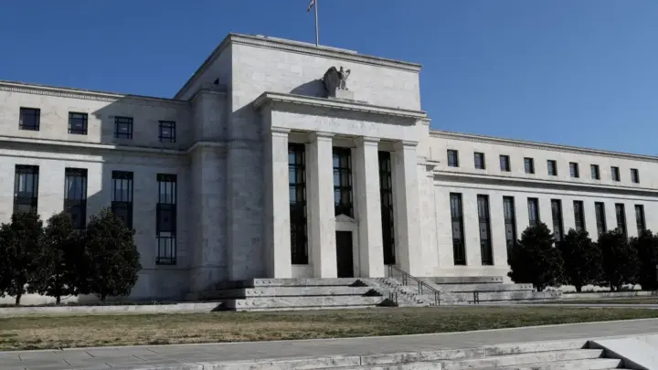 Dirigentes discutiram riscos ligados a Treasuries e IA, diz ata do Fed