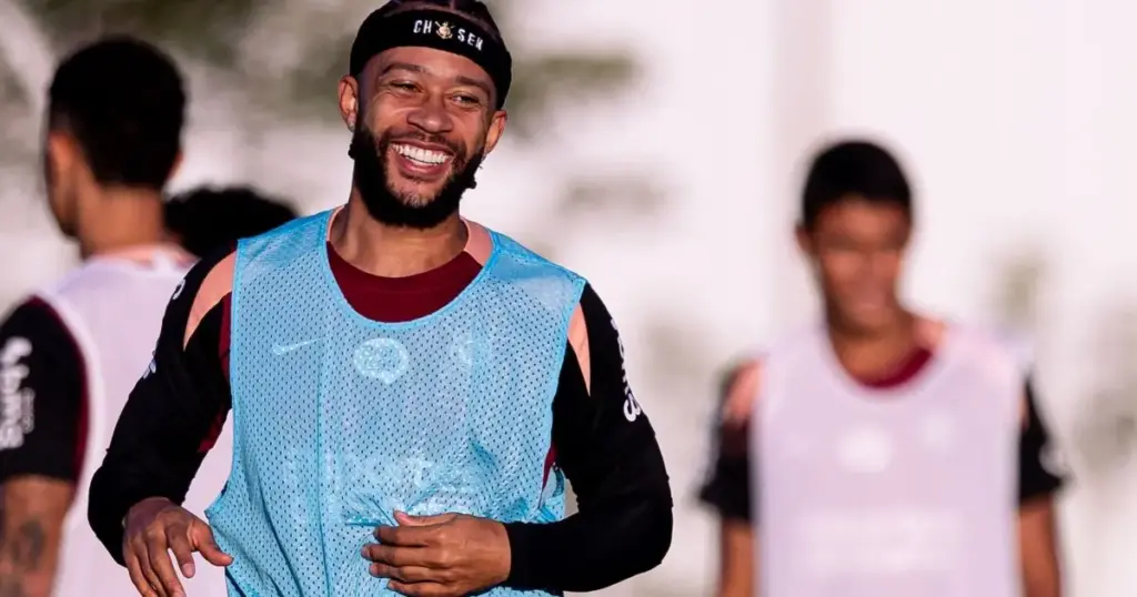 Análise: crise financeira no Corinthians não tem a ver com Memphis