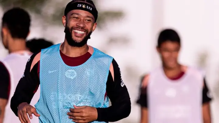 Análise: crise financeira no Corinthians não tem a ver com Memphis