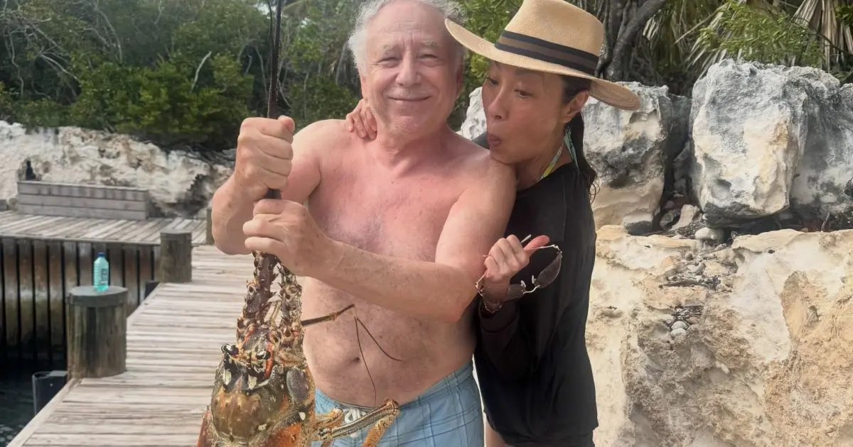 Michelle Yeoh celebra 3º aniversário de casamento com Jean Todt nas Bahamas