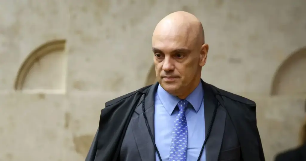 Especialistas avaliam decisão de Moraes sobre fonte de jornalista