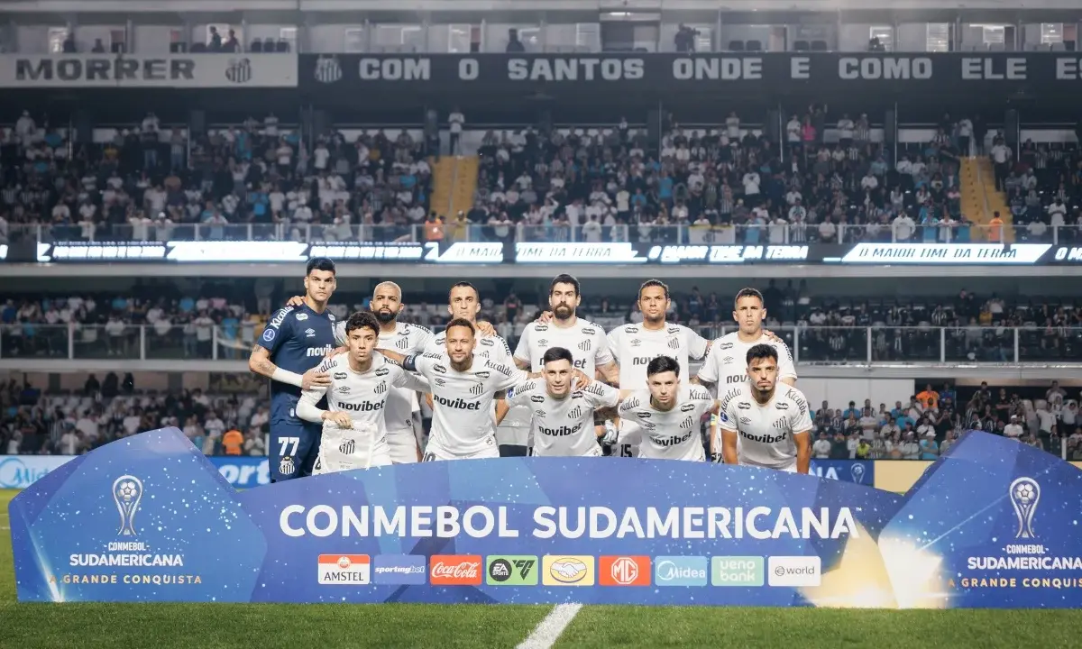 Neymar cobrou elenco do Santos antes de jogo pela Sul-Americana