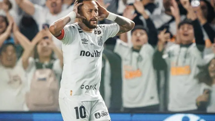 Neymar comenta sobre aposentadoria do futebol e deixa futuro em aberto