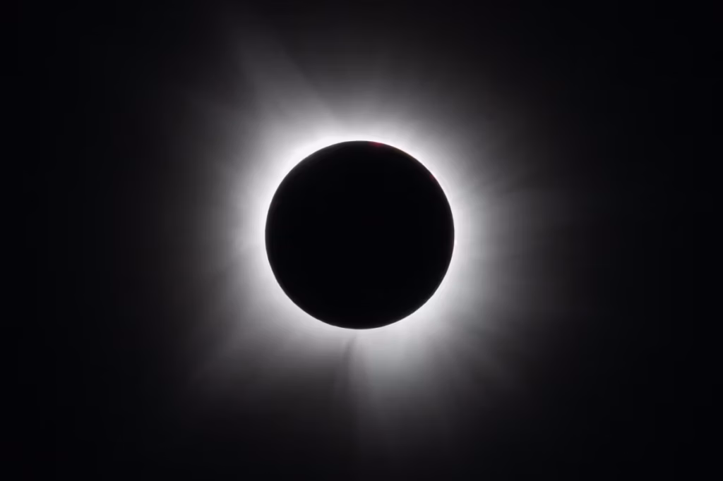Brasil já tem data para ver próximo eclipse solar total: veja trajeto