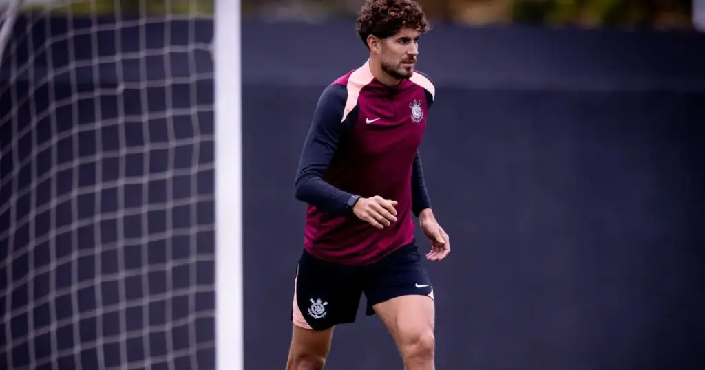 Pedro Raul desfalca o Corinthians contra o Cruzeiro no Brasileirão