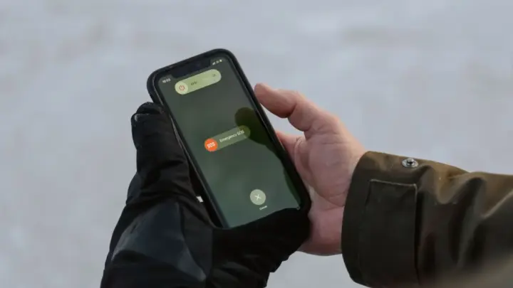 O problema não é o celular: é o que acontece com você quando fica sem ele