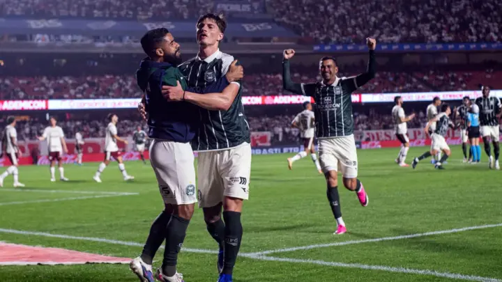 São Paulo e Coritiba empatam em 1 x 1 pela 23ª rodada do Brasileirão