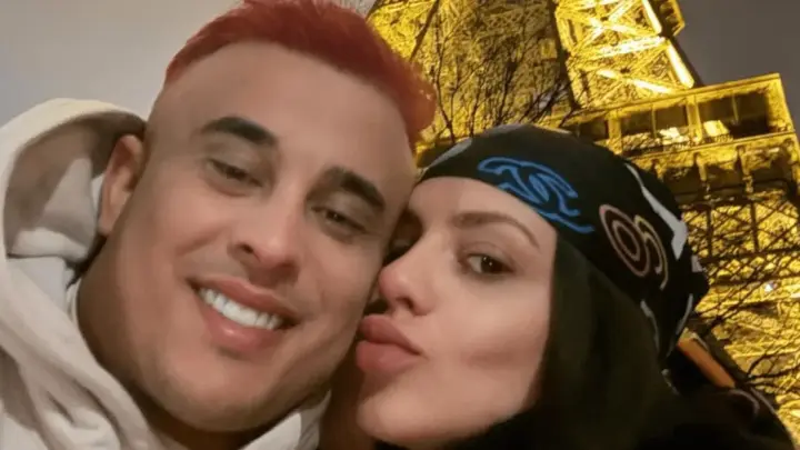 Após apagar post, esposa do sertanejo Kauan explica anúncio de separação