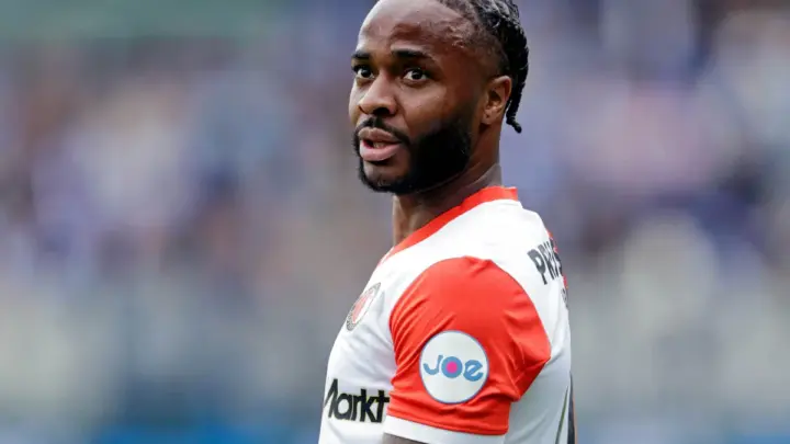 Sterling, ex-seleção inglesa, pode pegar até dois anos de prisão