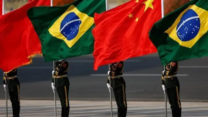Empresa chinesa anuncia entrada em lítio e terras raras no Brasil