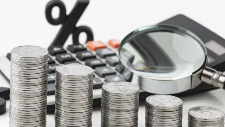 Preocupação do mercado com Brasil se sobrepõe a dados e juros sobem