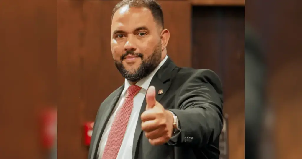 Preso há três meses, deputado Thiago Rangel renuncia ao mandato na Alerj