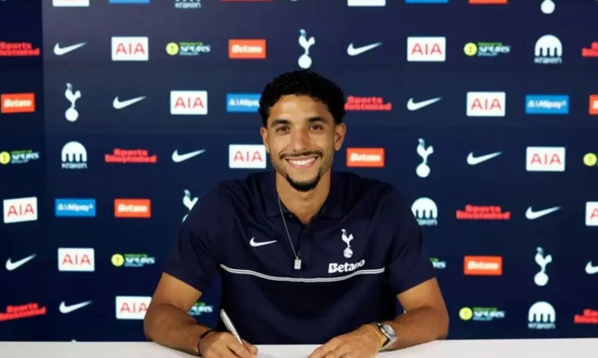 Tottenham anuncia contratação de Marmoush, do Manchester City