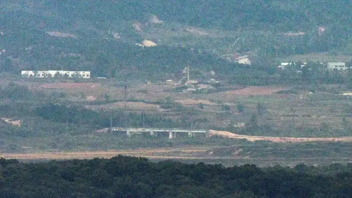 Explosão deixa três militares sul-coreanos feridos na zona desmilitarizada