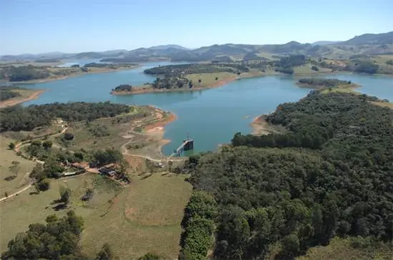Sistema Cantareira ganha 58,1 bilhões de litros após chuva em setembro